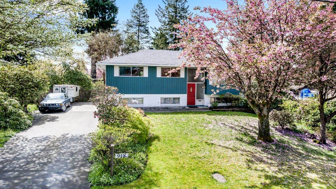 918 Grover Avenue - Photo 1