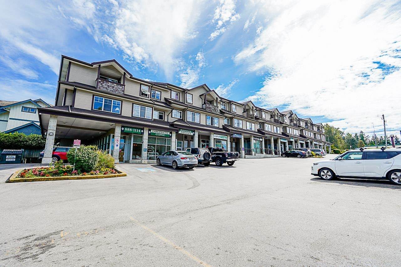 8814 216 Street - Photo 1