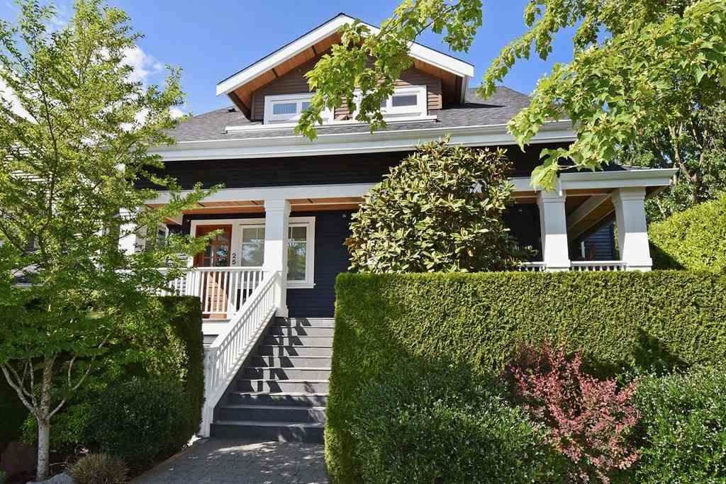 21 15TH Avenue - Photo 1