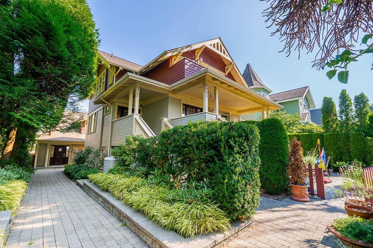 1957 15TH Avenue - Photo 1