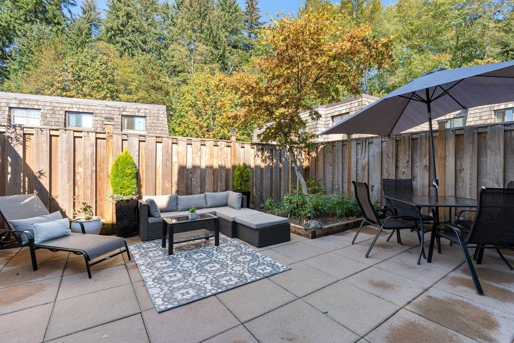 1136 Premier Street - Photo 1