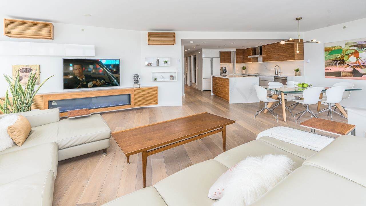 898 Carnarvon Street - Photo 1