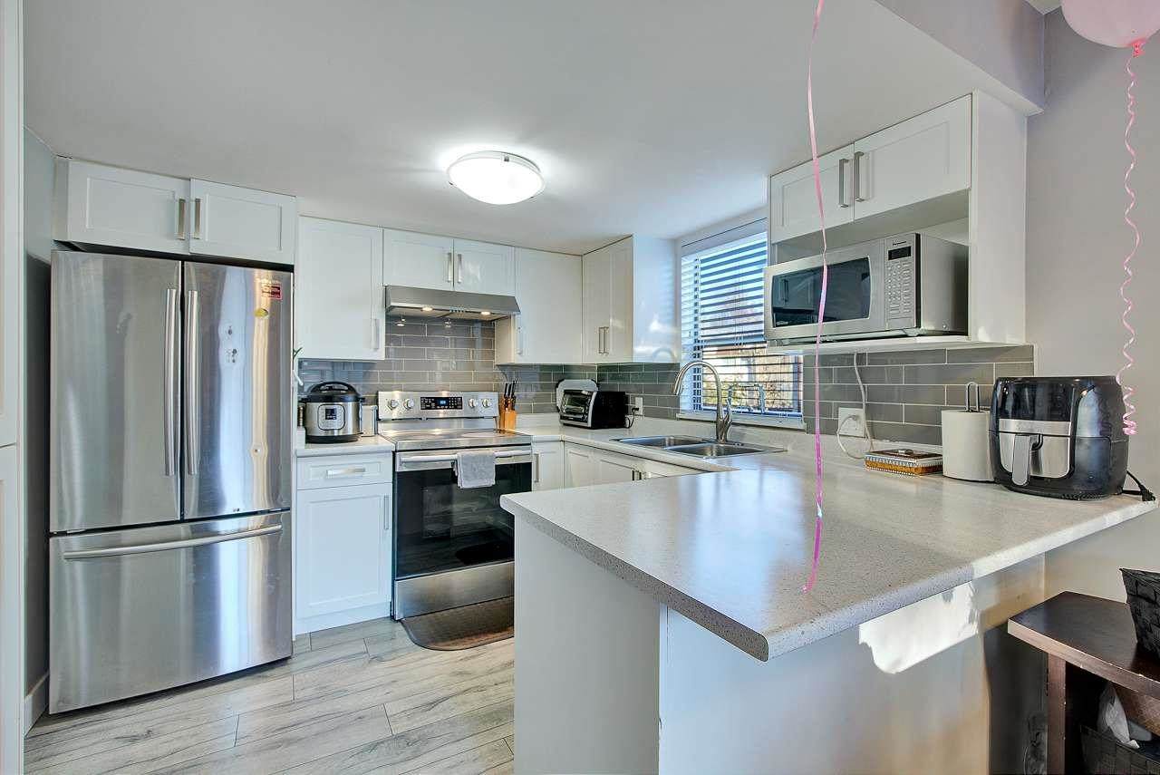 7139 133A Street - Photo 1