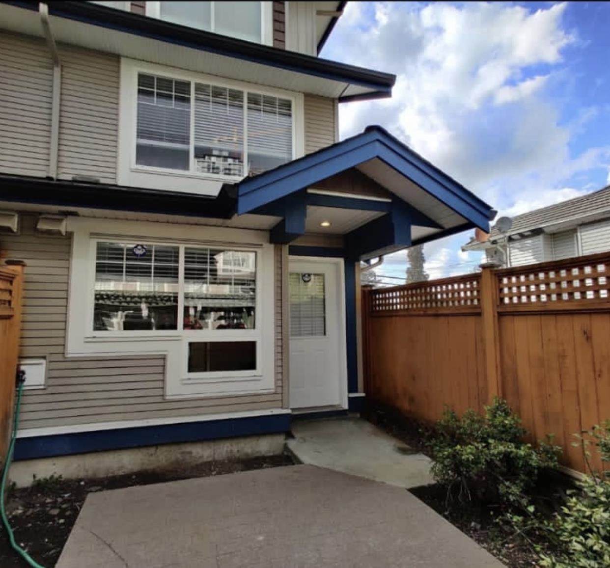 10282 132 Street - Photo 1