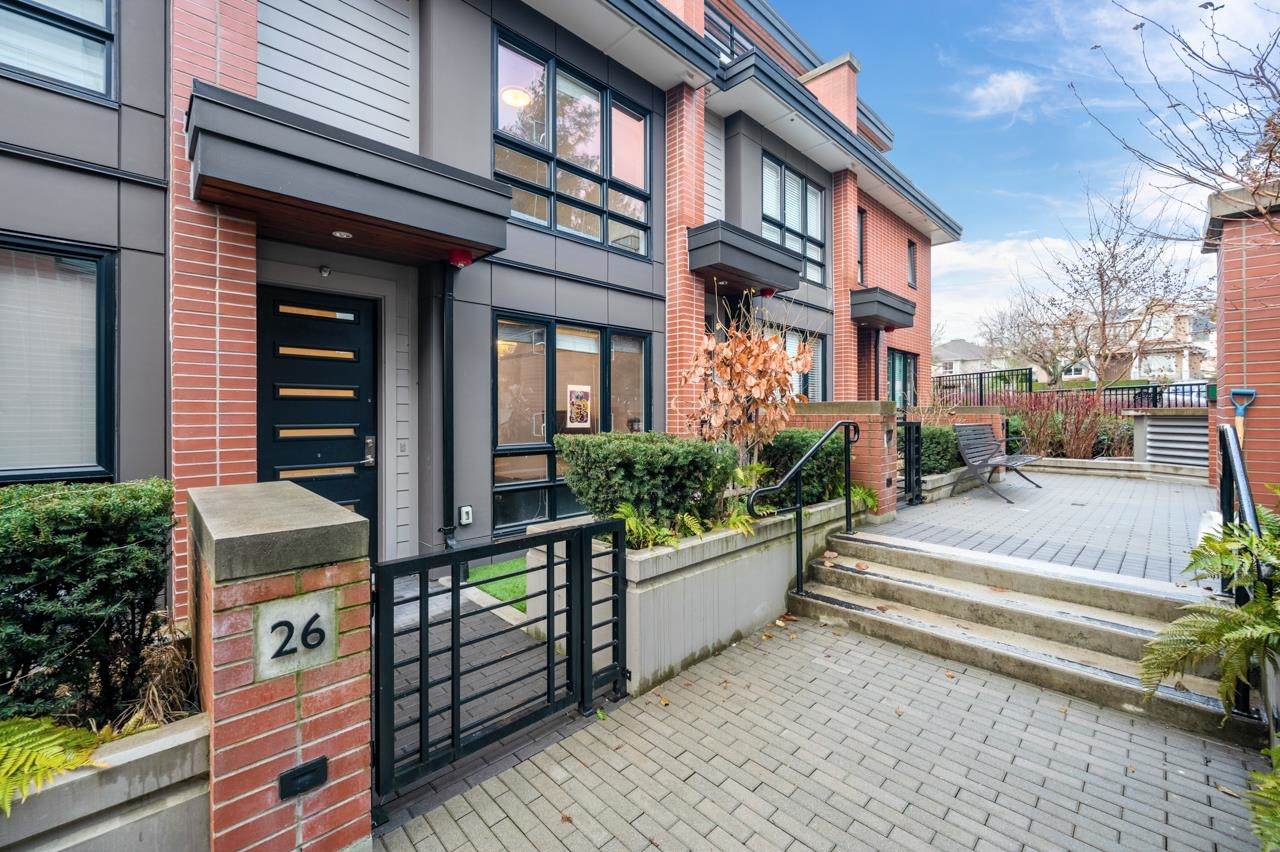 388 64TH Avenue - Photo 1