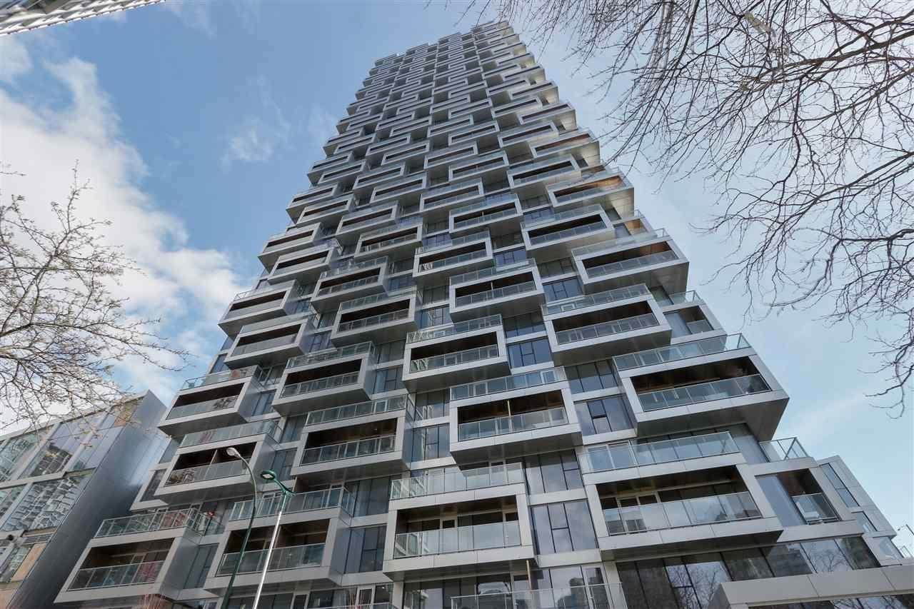1480 Howe Street - Photo 1