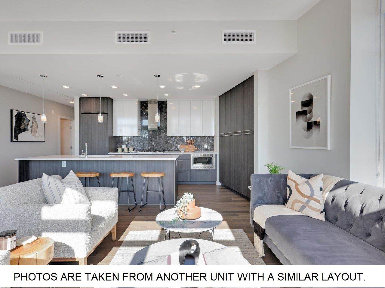 5033 Cambie Street - Photo 1