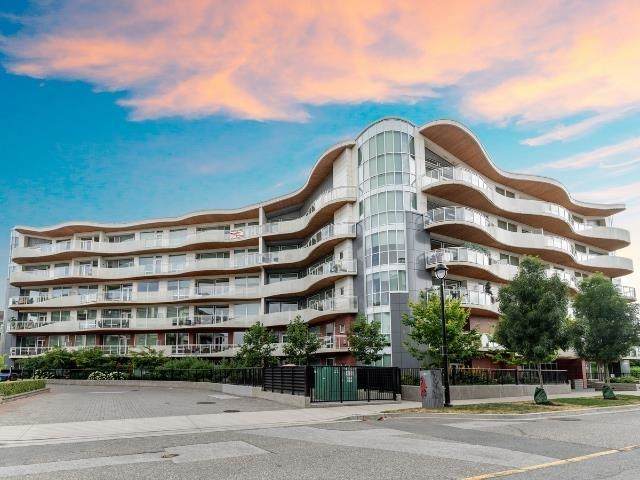 20416 Park Avenue - Photo 1