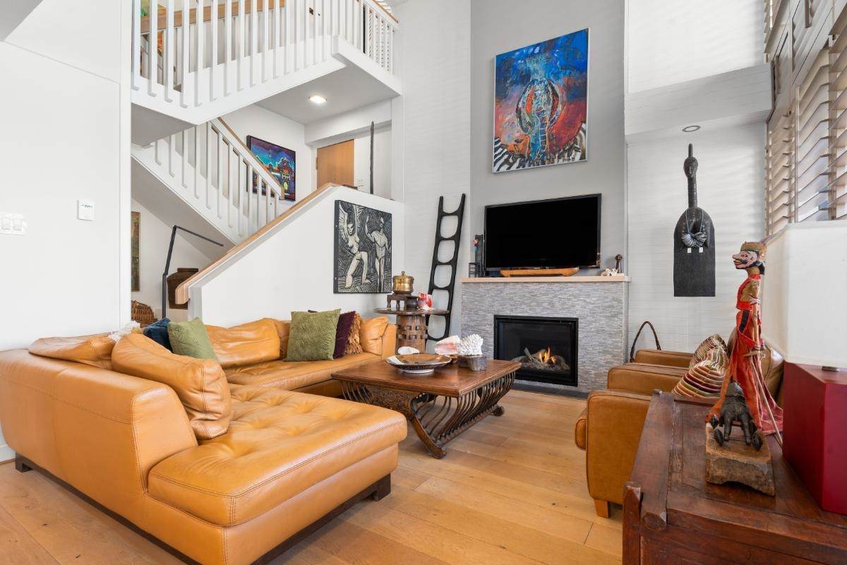 1236 Bidwell Street - Photo 1
