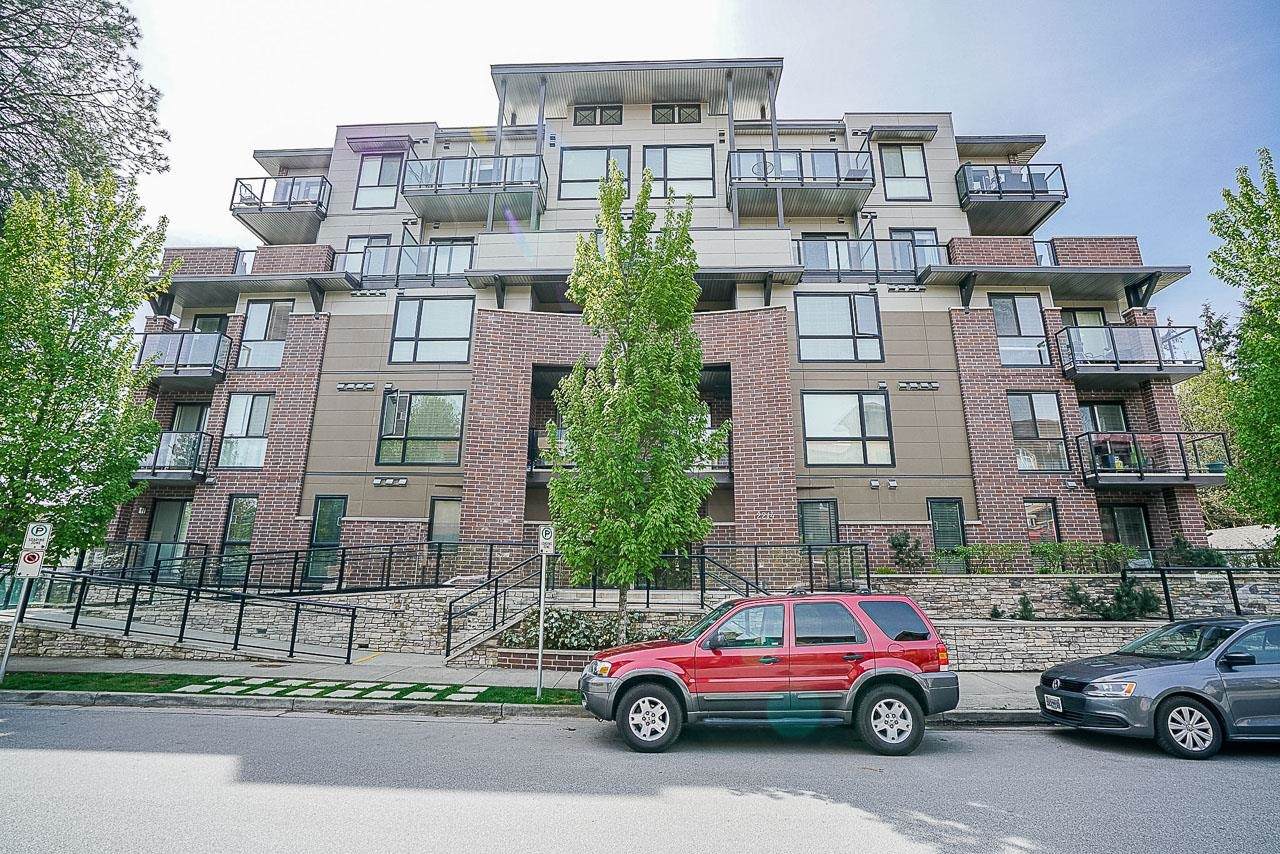 2214 Kelly Avenue - Photo 1