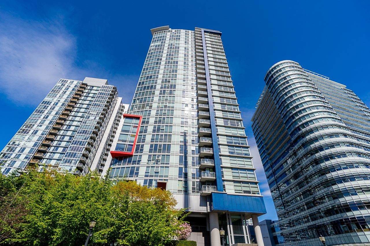 111 Georgia Street - Photo 1