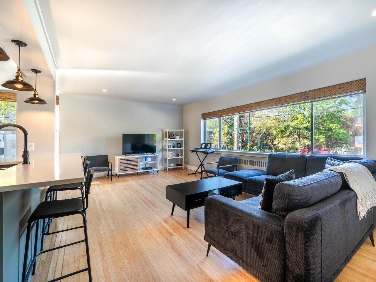 2776 Pine Street - Photo 1