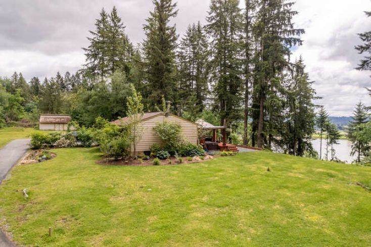 26521 Lougheed Highway - Photo 1