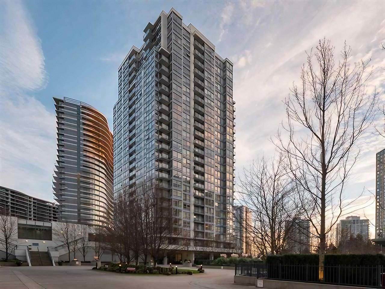 939 Expo Boulevard - Photo 1