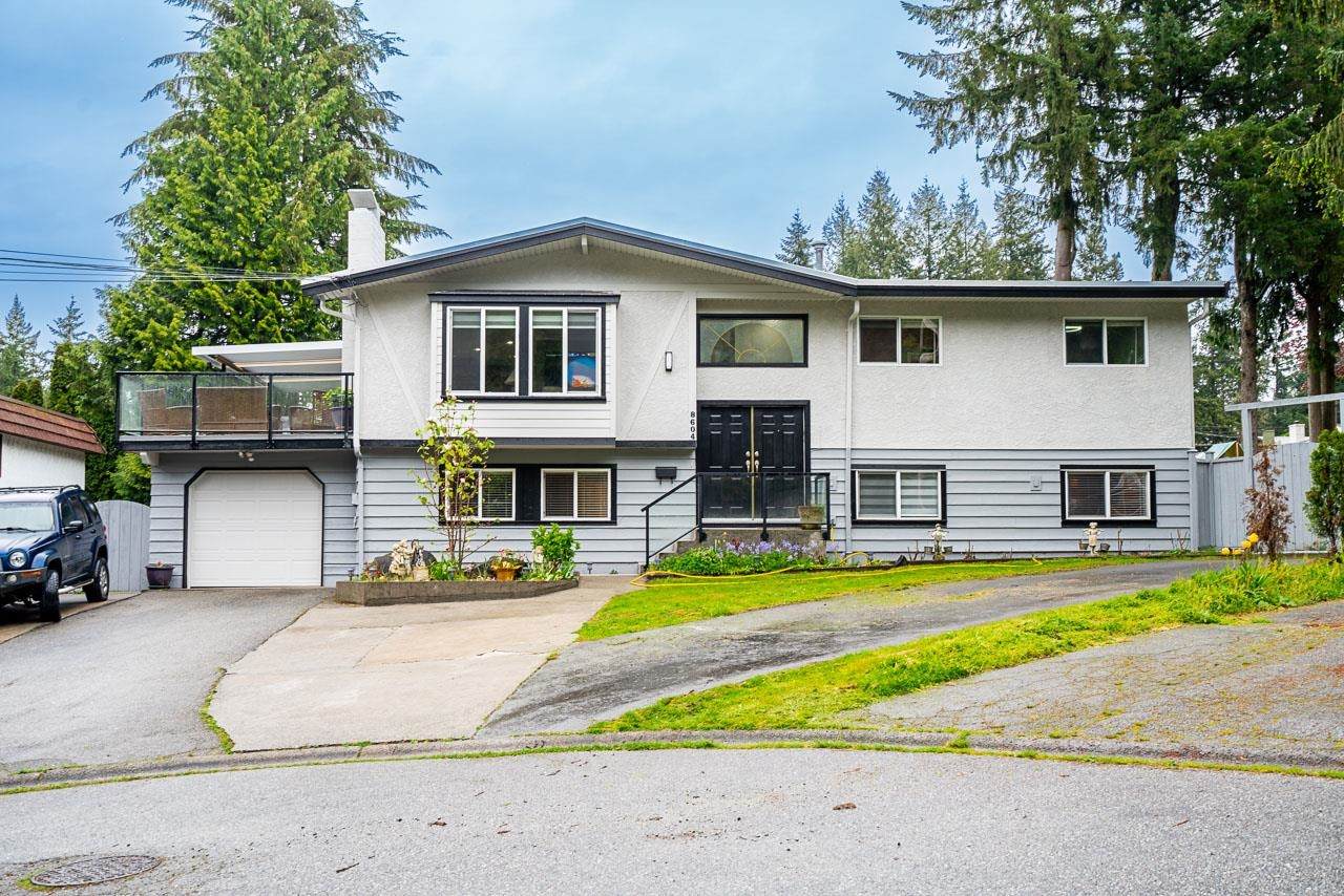 8604 Sunbury Place - Photo 1
