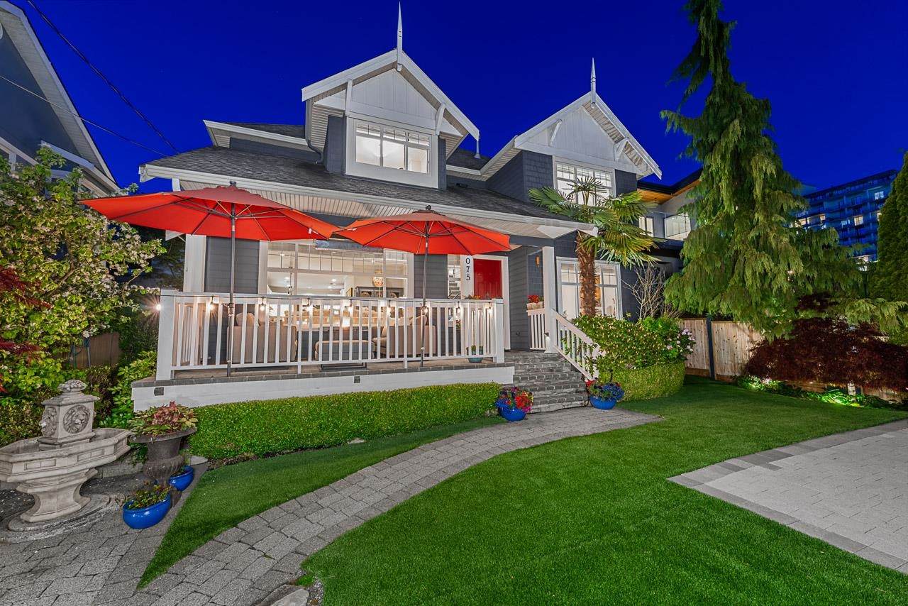 1075 Esplanade Avenue - Photo 1