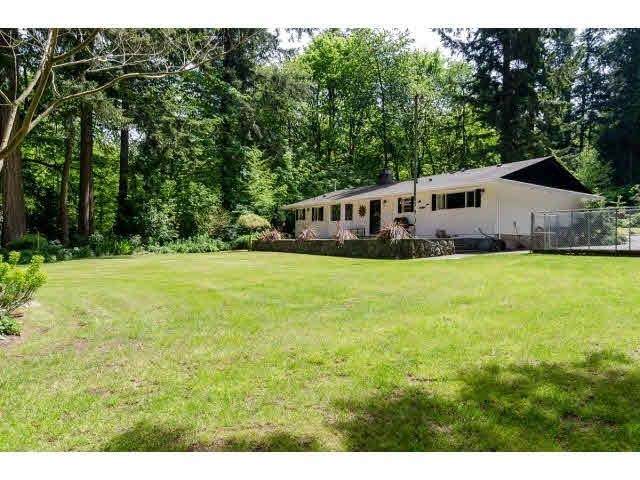 13715 28 Avenue - Photo 1