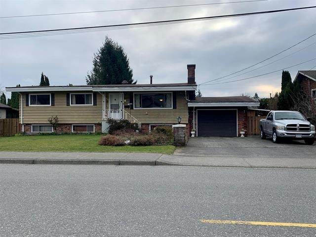 45596 Lewis Avenue - Photo 1