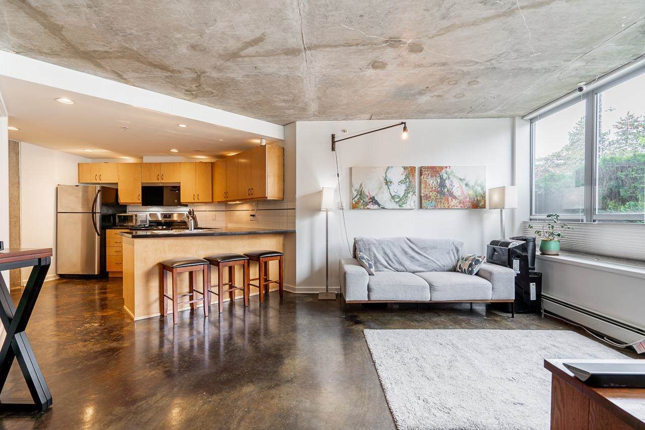 917 Station Street - Photo 1