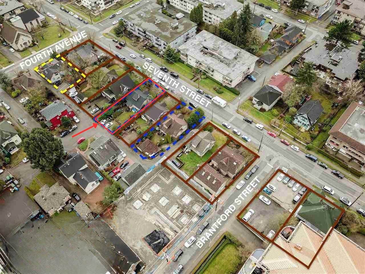 415 Seventh Street - Photo 1