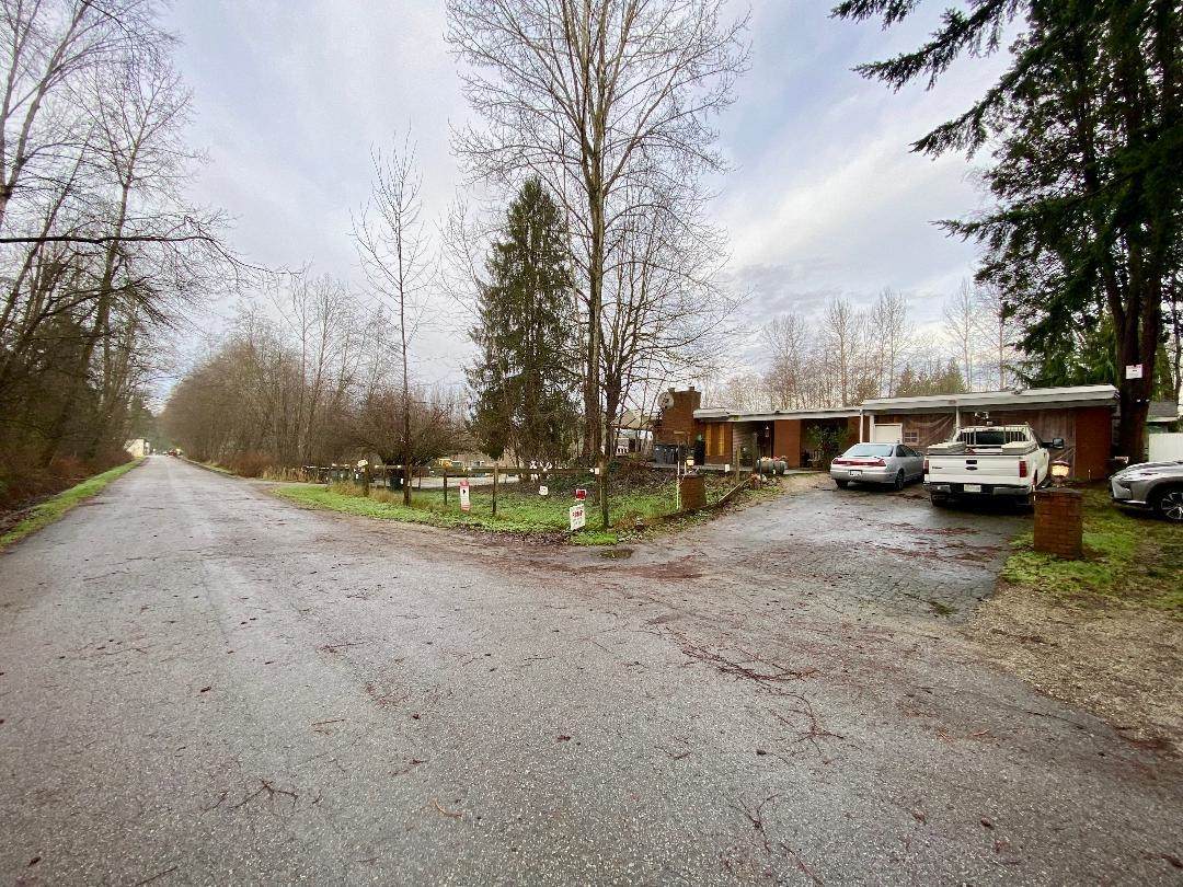 18507 28th Avenue - Photo 1