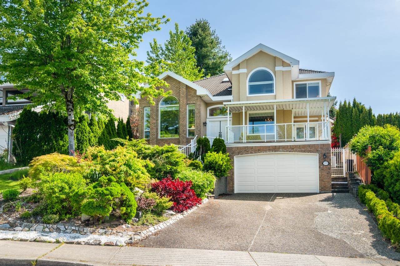 2579 Sapphire Place - Photo 1