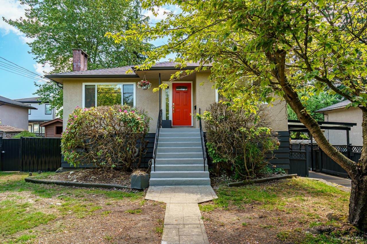 11230 82 Avenue - Photo 1