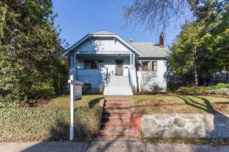 1271 14th Avenue - Photo 1