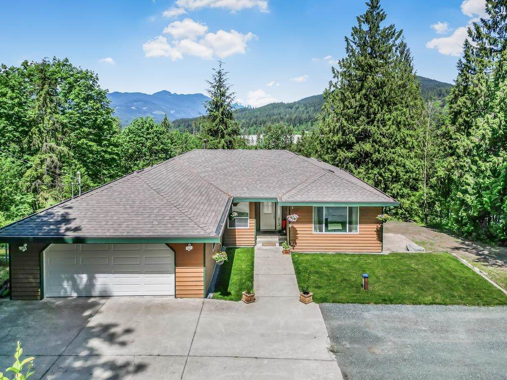 31161 Silverhill Avenue - Photo 1