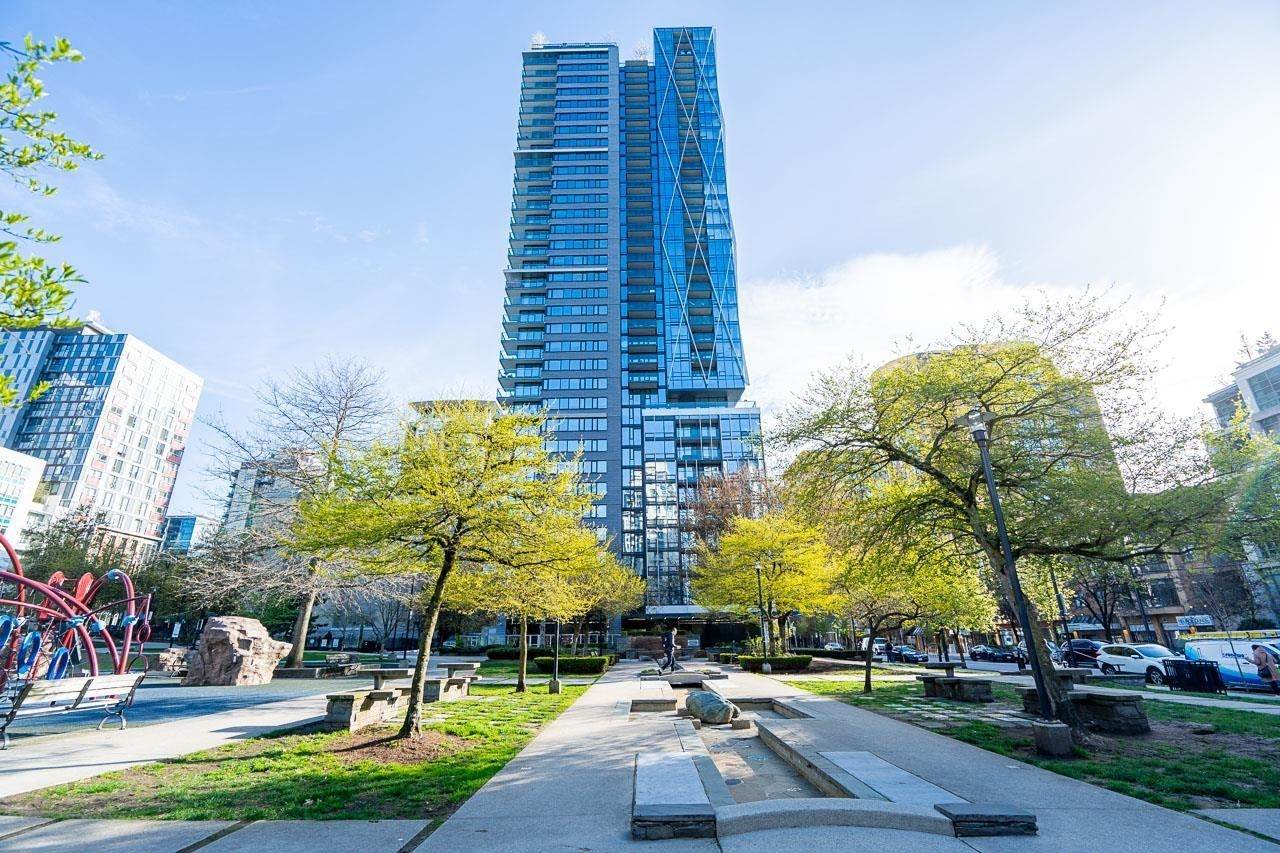 1111 Richards Street - Photo 1