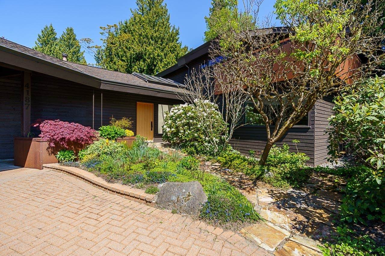 4187 Musqueam Close - Photo 1