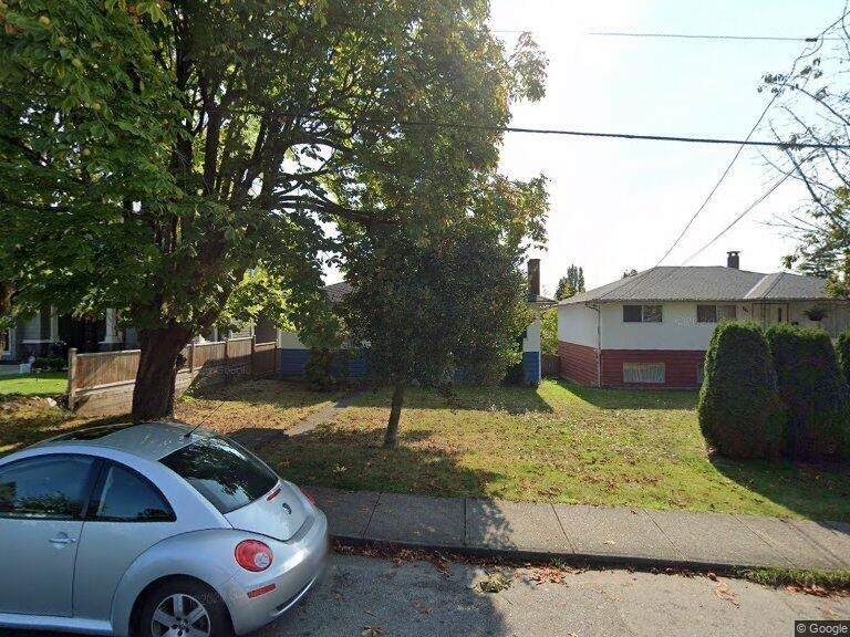 439 16th Street - Photo 1