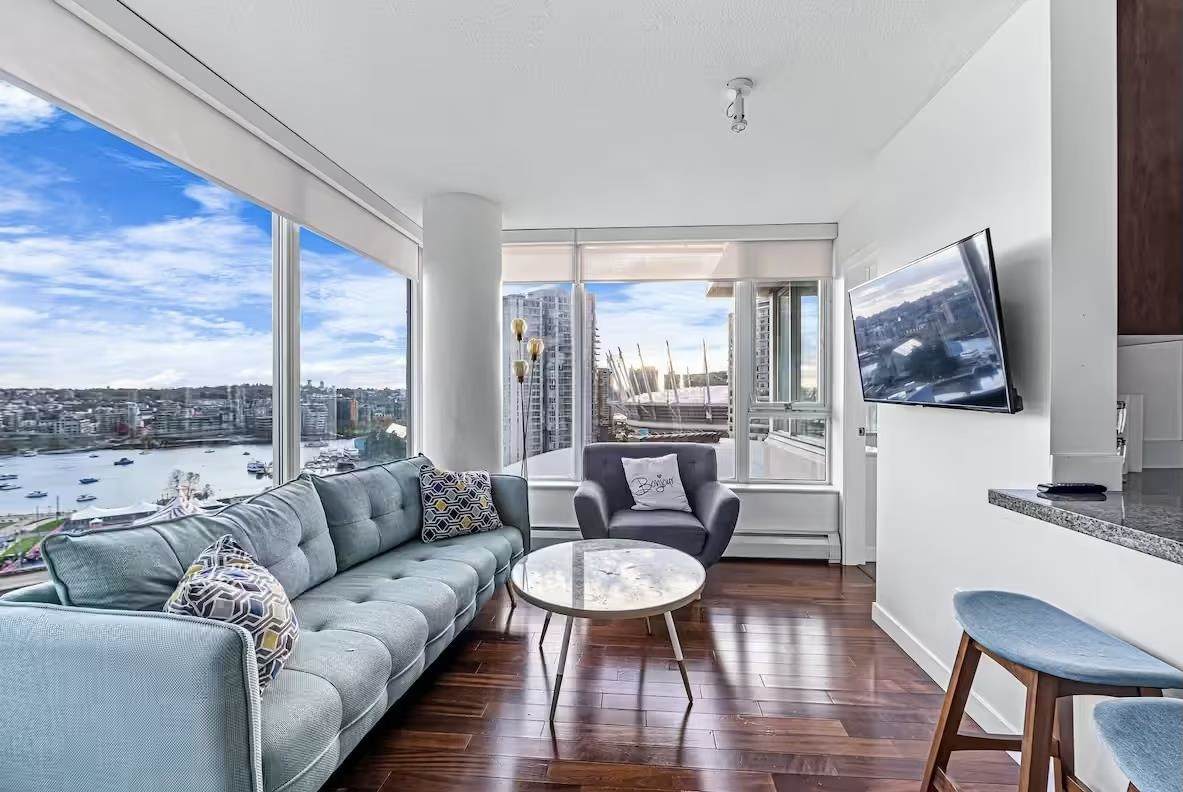 688 Abbott Street - Photo 1