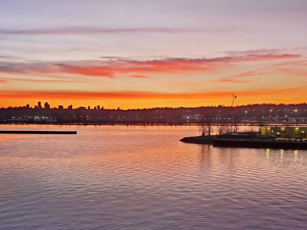 210 Salter Street - Photo 1