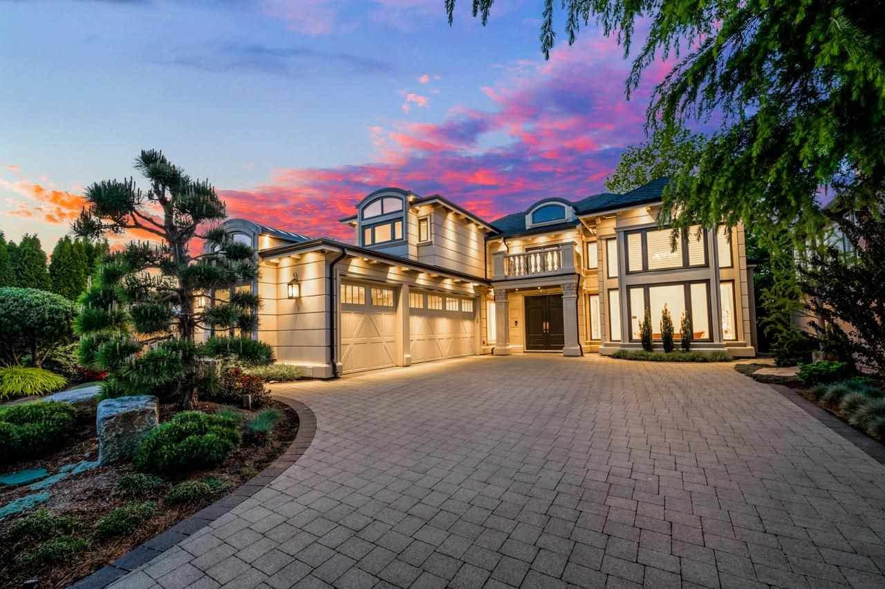 7431 Sunnymede Crescent - Photo 1