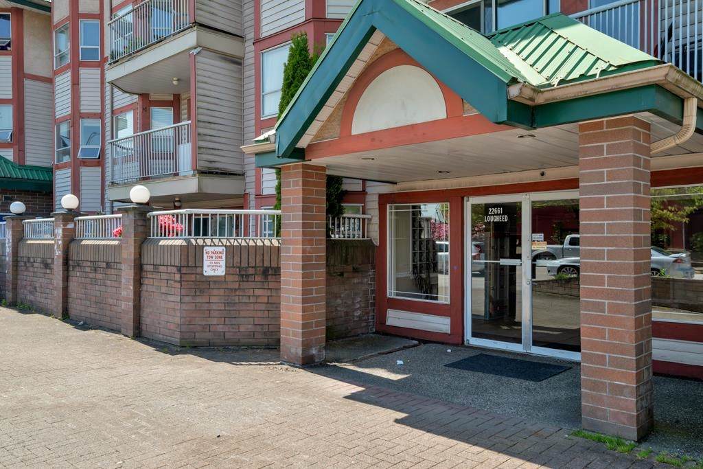 22661 Lougheed Highway - Photo 1