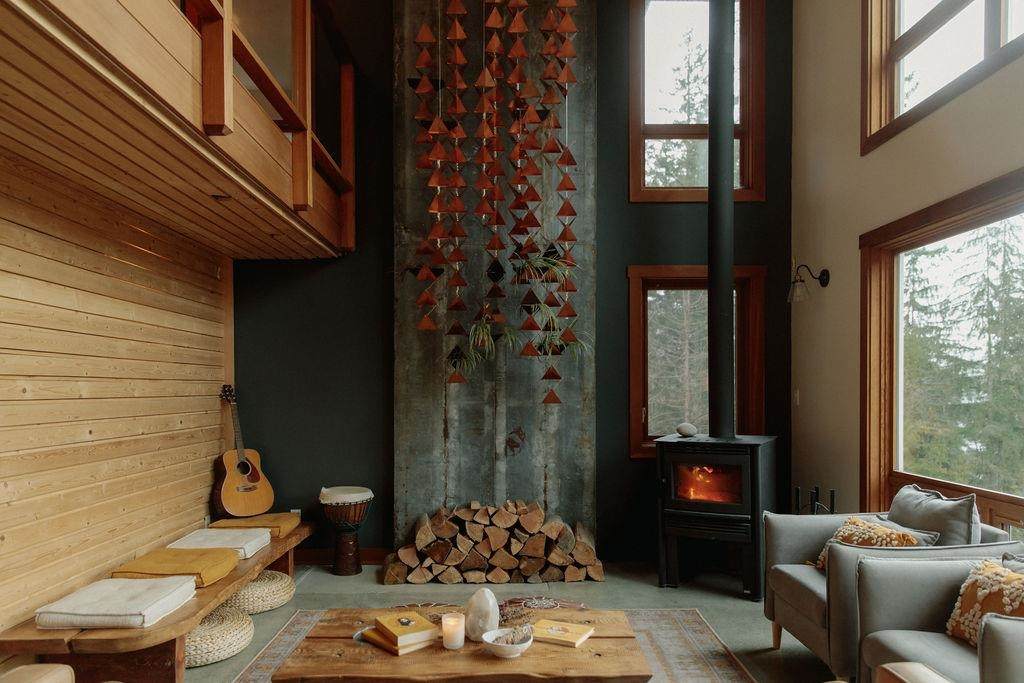 1380 Fernie Road - Photo 1