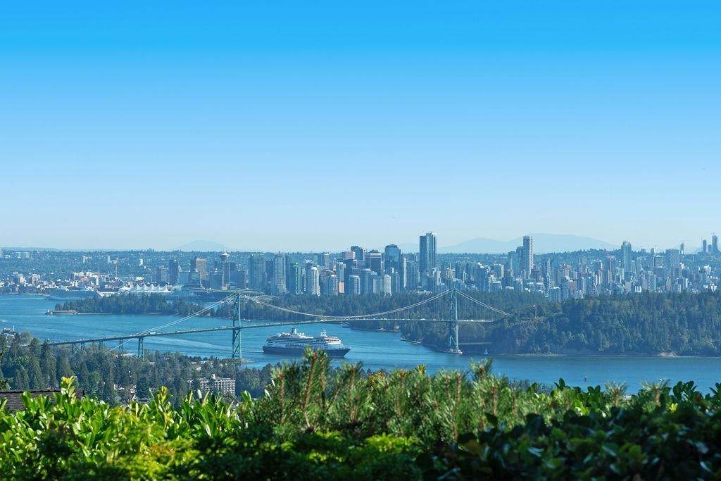 1373 Camwell Drive - Photo 1