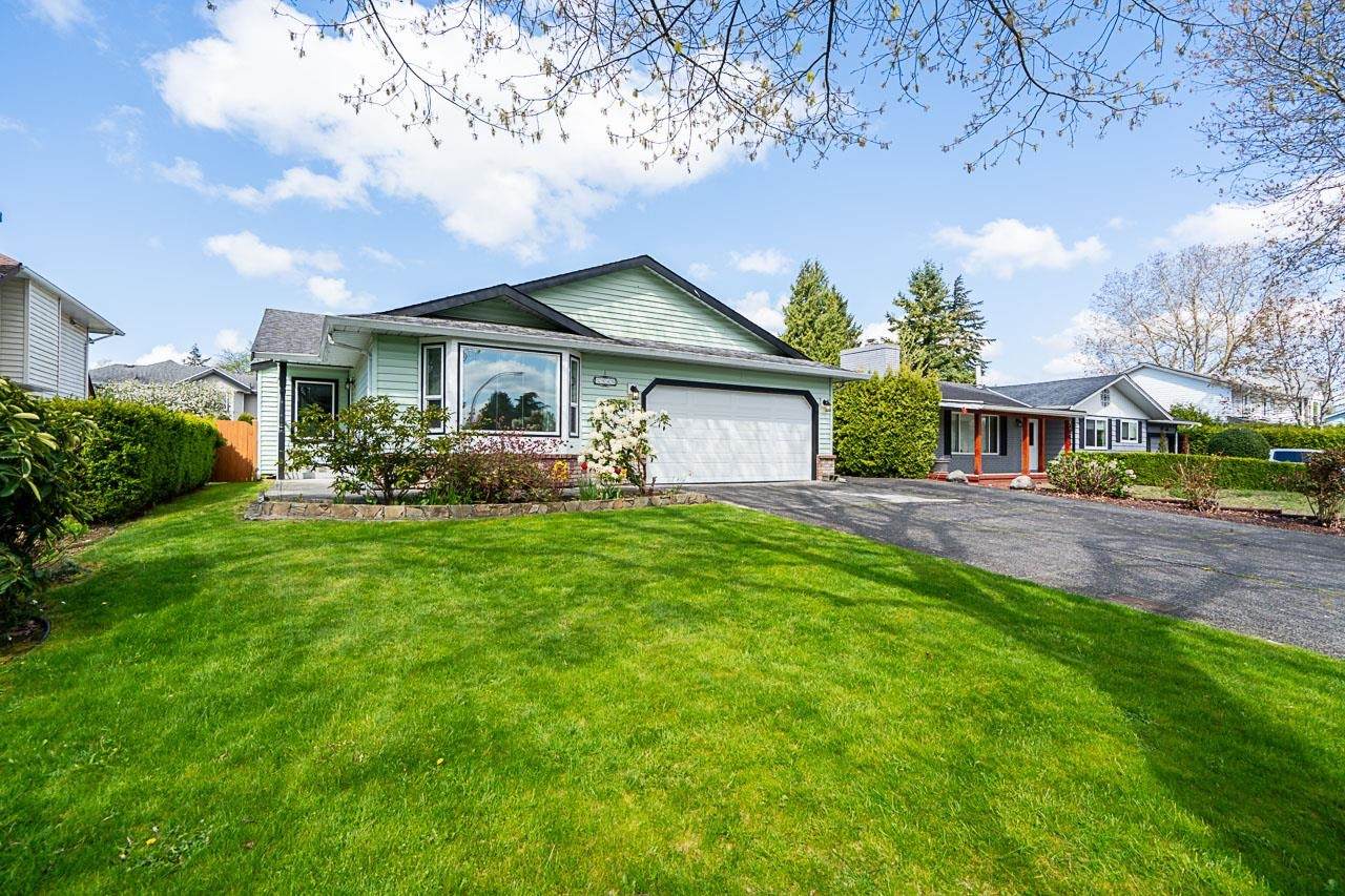 5949 169 Street - Photo 1