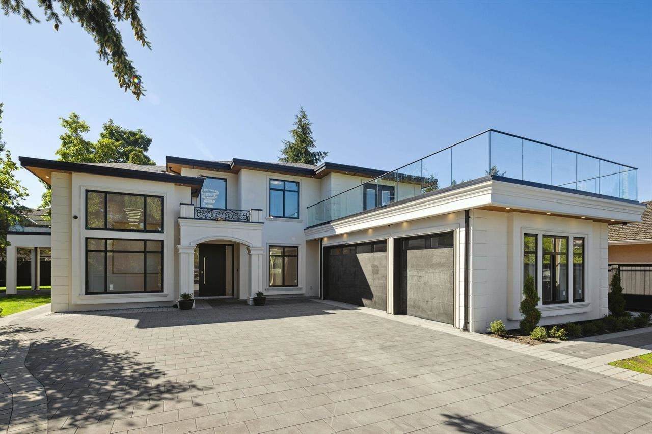 9371 Pinewell Crescent - Photo 1