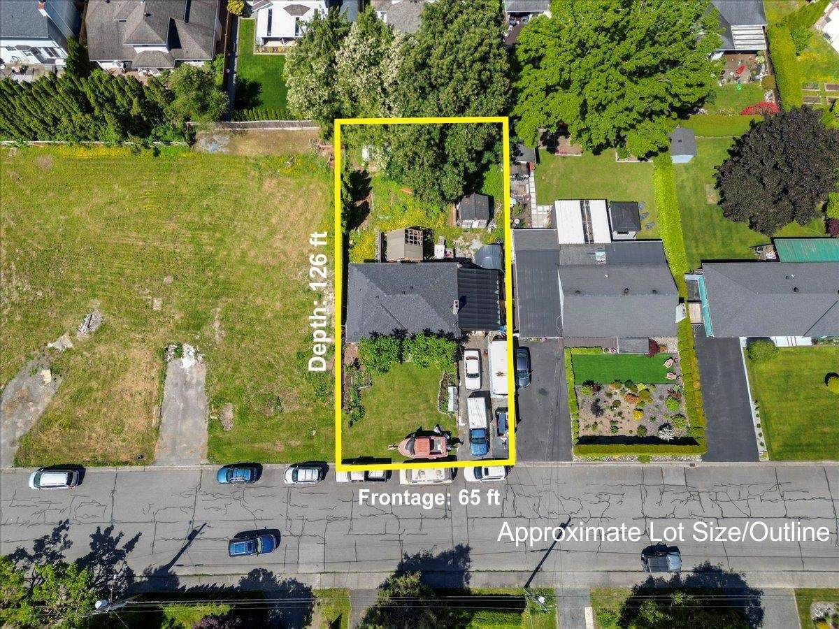 12039 220 Street - Photo 1