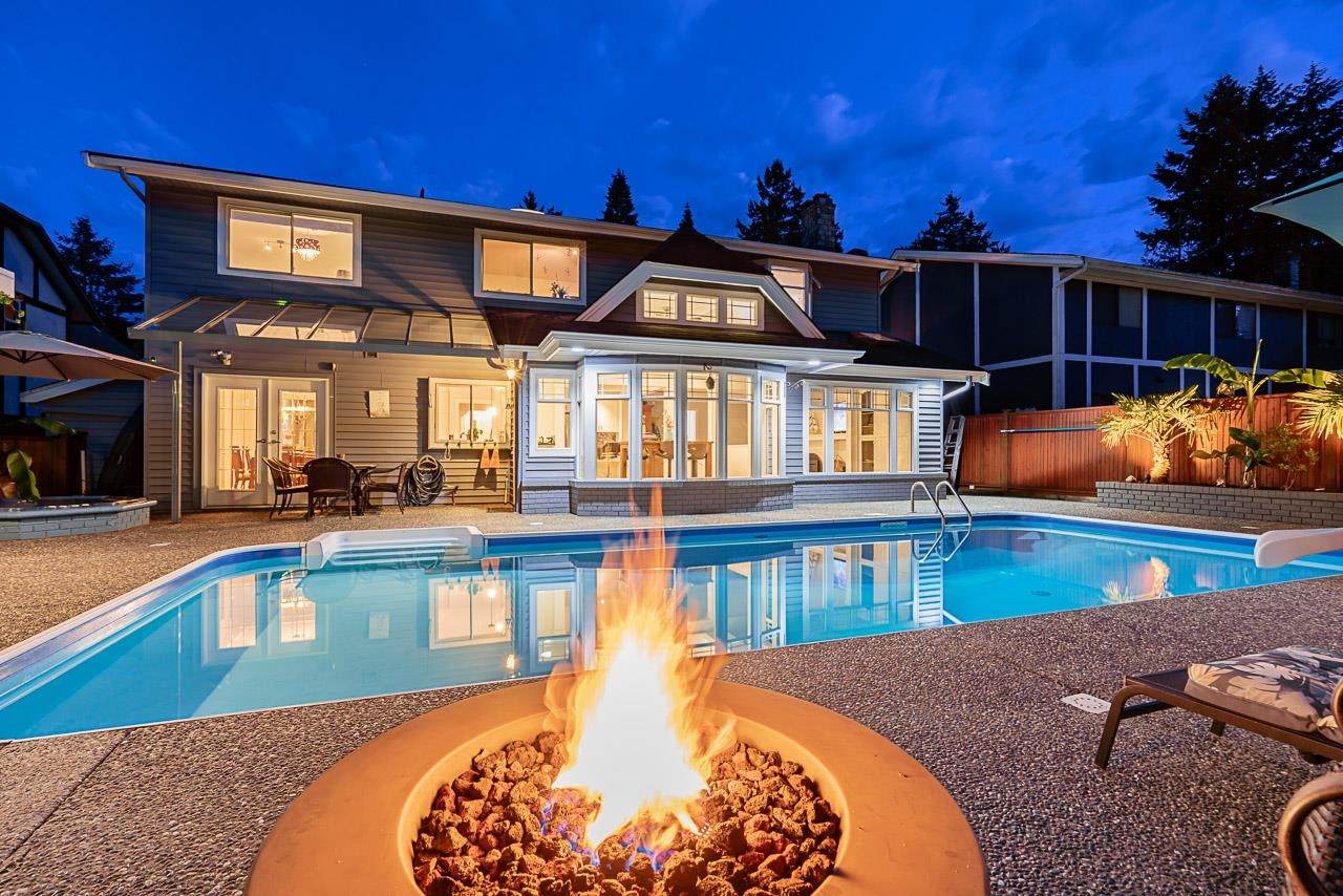 5271 Cambridge Court - Photo 1