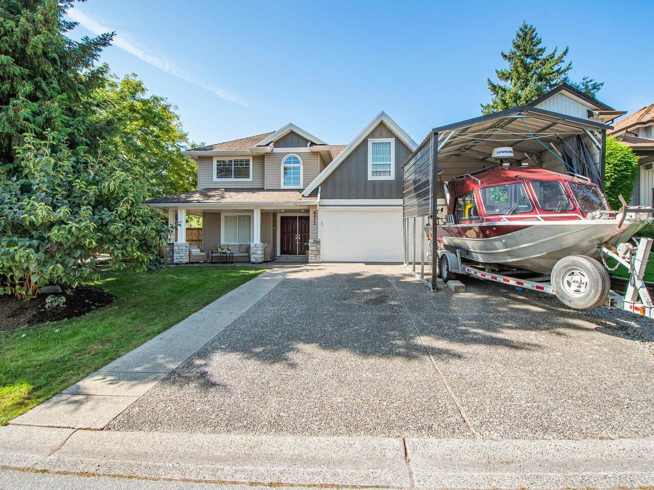 8011 163rd Street - Photo 1