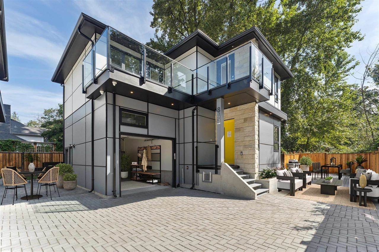 842 St. Denis Avenue - Photo 1