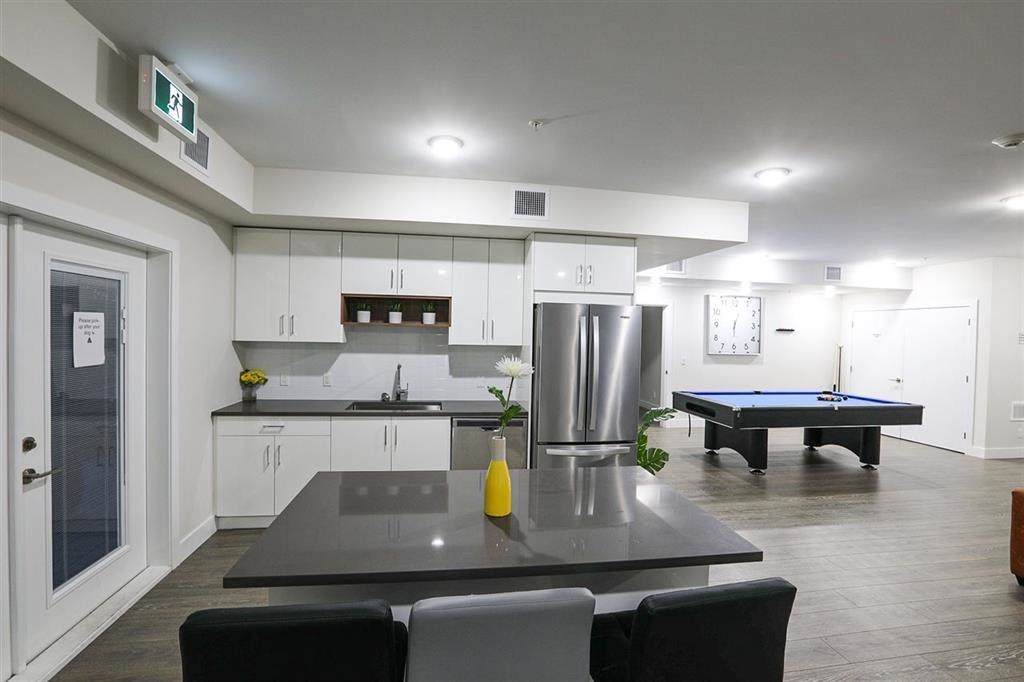 15351 101 Avenue - Photo 1