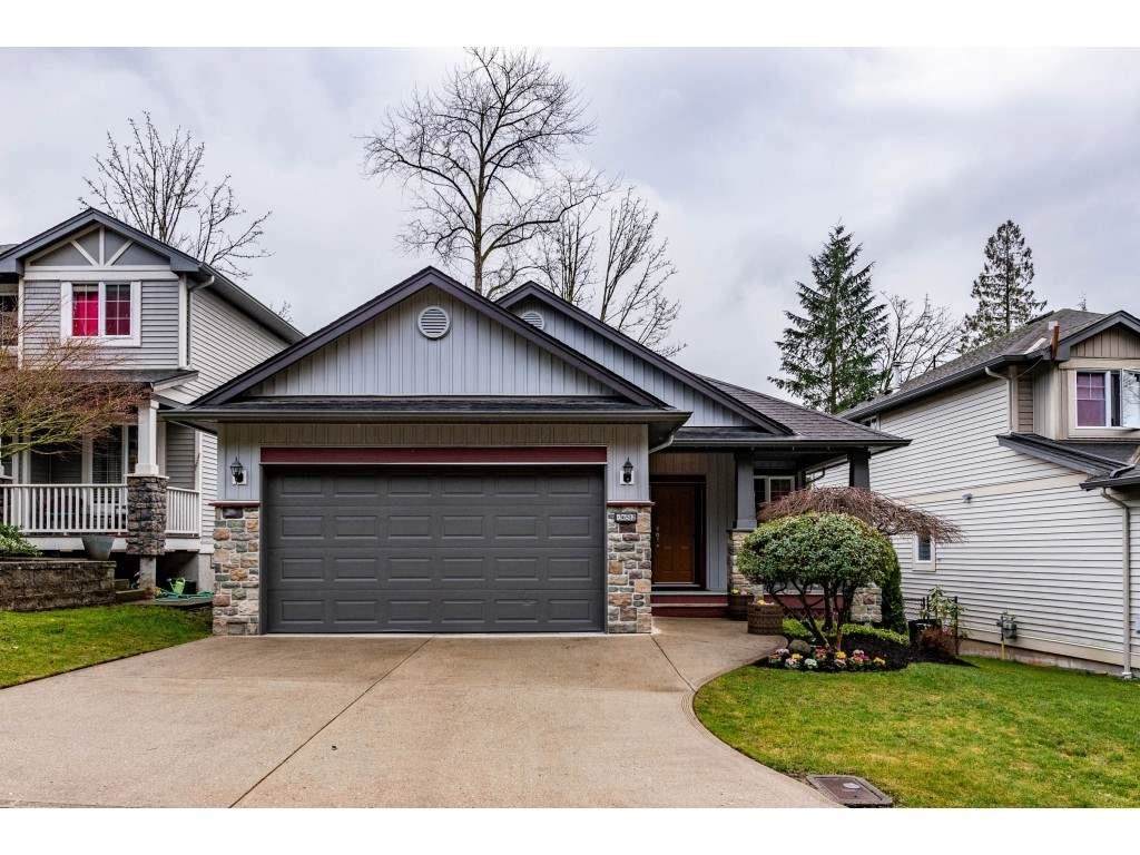 36512 Auguston Parkway - Photo 1