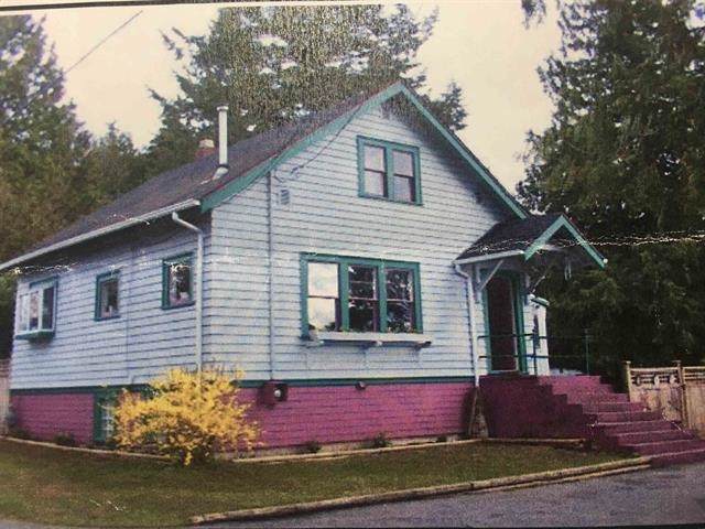 516 Webster Avenue - Photo 1