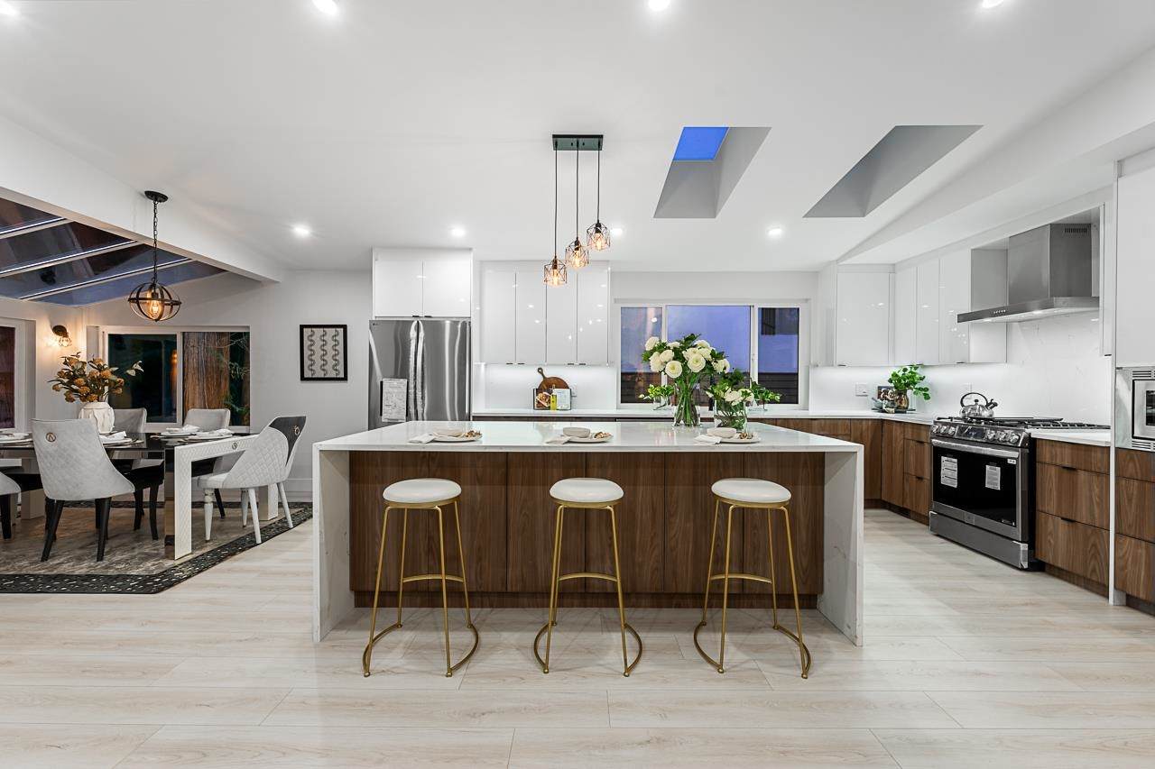 531 Greenway Avenue - Photo 1