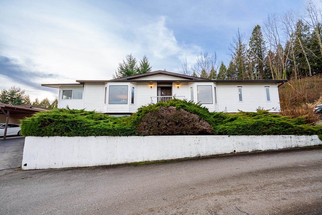 27111 0 Avenue - Photo 1