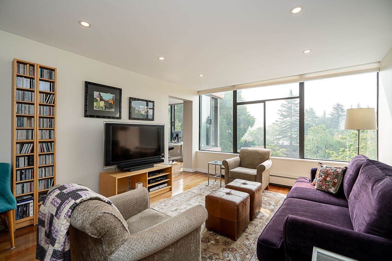 2101 Mcmullen Avenue - Photo 1